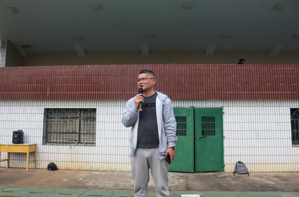 1b5950cf9d7143f3a847256a355e6dd1.jpg